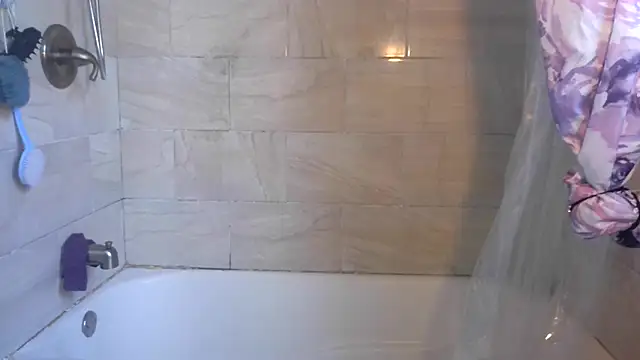Snapshot of paytonkelly chatting on 05-07-26, 03:28 paytonkelly online show from 05-07-26, 03:28