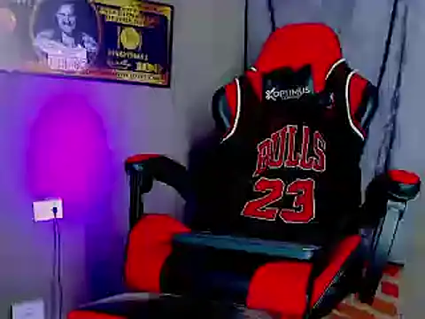 smoker445 online show from 02-16-25, 04:20