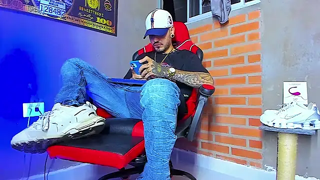 smoker445 online show from 09-28-25, 12:49