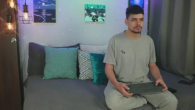 Cleoanubis- online show from 11-10-25, 03:38