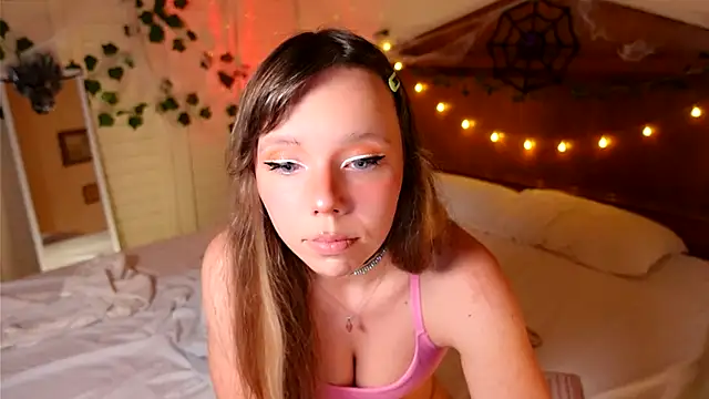 Ayra Lust online show from 10-25-25, 10:26