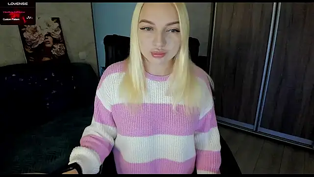 Stella  Cox online show from 11-14-25, 06:23