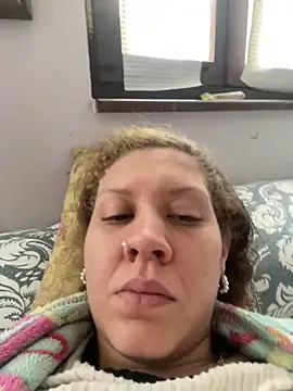 Snapshot of andreinitahg chatting on 01-05-25, 02:08 andreinitahg online show from 01-05-25, 02:08