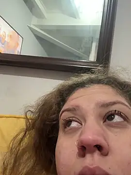 Snapshot of andreinitahg chatting on 03-18-25, 07:08 andreinitahg online show from 03-18-25, 07:08