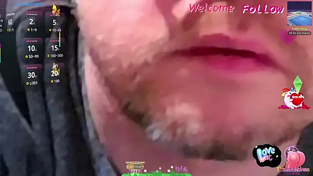 Snapshot of larsgessner30 chatting on 05-19-26, 08:48 larsgessner30 online show from 05-19-26, 08:48