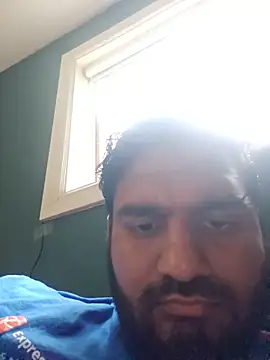 Snapshot of hard_dick011 chatting on 05-12-26, 04:26 hard dick011 online show from 05-12-26, 04:26