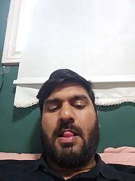 Snapshot of hard_dick011 chatting on 05-16-26, 01:21 hard dick011 online show from 05-16-26, 01:21