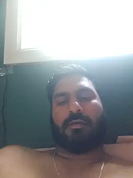 Snapshot of hard_dick011 chatting on 05-24-26, 05:18 hard dick011 online show from 05-24-26, 05:18
