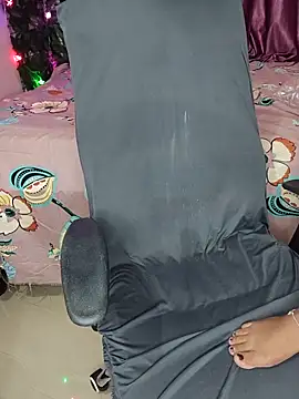 Tanvi-patil online show from 09-24-25, 04:32