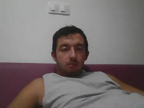 laynufff online show from 09-17-25, 05:47