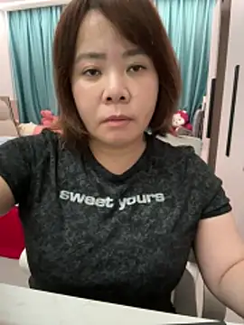 Snapshot of palzkybi123 chatting on 04-05-26, 01:36 palzkybi123 online show from 04-05-26, 01:36