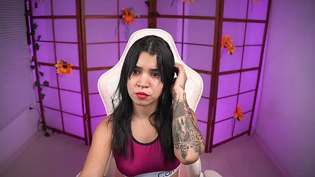 its lola24 online show from 10-01-25, 12:38