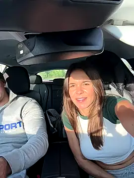 JuicyFruits93 online show from 12-17-25, 01:17