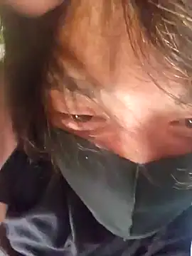 Snapshot of MANNZAAo06 chatting on 10-06-25, 02:31 MANNZAAo06 online show from 10-06-25, 02:31