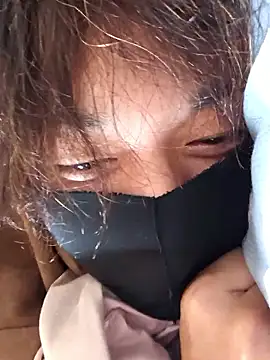 Snapshot of MANNZAAo06 chatting on 10-24-25, 12:41 MANNZAAo06 online show from 10-24-25, 12:41