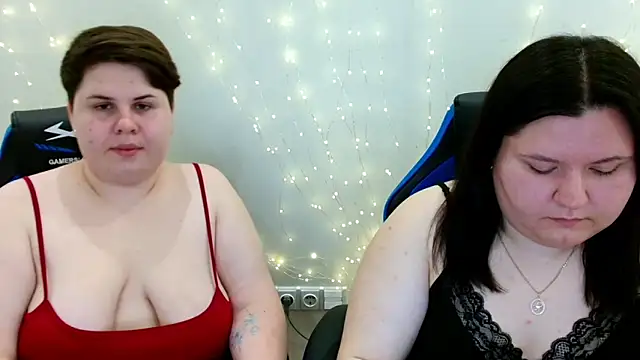 BeckyAndHellen online show from 06-03-26, 09:23