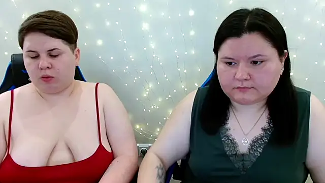BeckyAndHellen online show from 06-27-26, 09:03