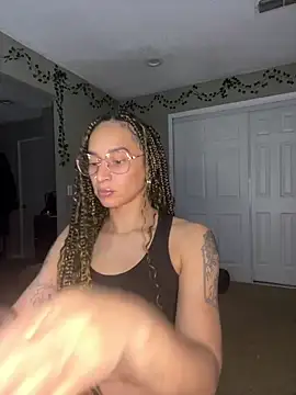 Shuggabutt online show from 01-11-25, 07:28