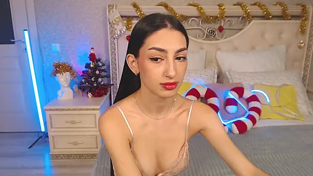 Lina Robbins online show from 12-19-25, 03:24