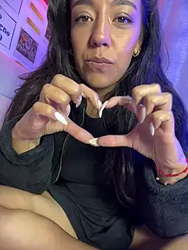 Snapshot of Samy_Vegaa chatting on 03-19-25, 11:03 Samy Vegaa online show from 03-19-25, 11:03