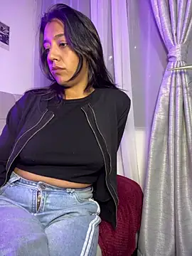 Snapshot of Samy_Vegaa chatting on 03-21-25, 11:56 Samy Vegaa online show from 03-21-25, 11:56