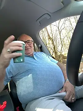 Snapshot of biggandybig chatting on 03-05-26, 09:38 biggandybig online show from 03-05-26, 09:38