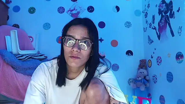 Yaumiko online show from 03-08-25, 12:09