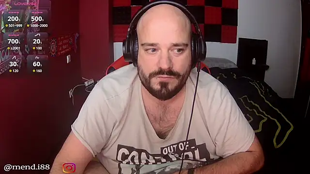 Snapshot of menditeta1 chatting on 11-22-25, 07:35 menditeta1 online show from 11-22-25, 07:35