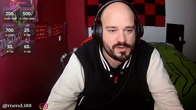 Snapshot of menditeta1 chatting on 12-14-25, 08:13 menditeta1 online show from 12-14-25, 08:13