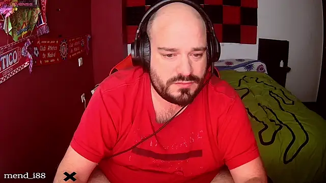 Snapshot of menditeta1 chatting on 12-17-25, 08:04 menditeta1 online show from 12-17-25, 08:04