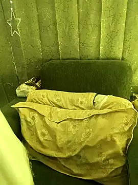 Divya girl online show from 03-17-25, 09:44