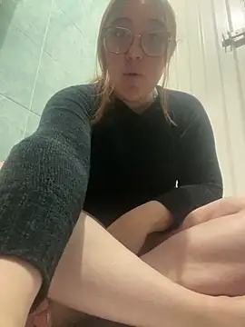 conniejames m online show from 03-18-25, 03:53