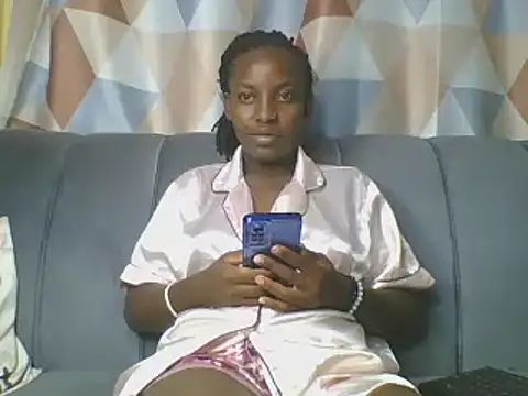 Snapshot of HoLy-ViRgiN chatting on 03-05-25, 12:38 HoLy-ViRgiN online show from 03-05-25, 12:38