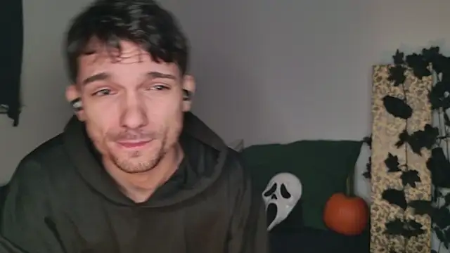 JackDesFeux online show from 10-31-25, 11:17