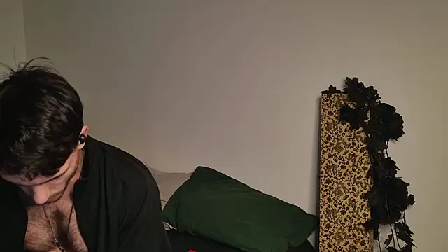 JackDesFeux online show from 12-02-25, 04:07