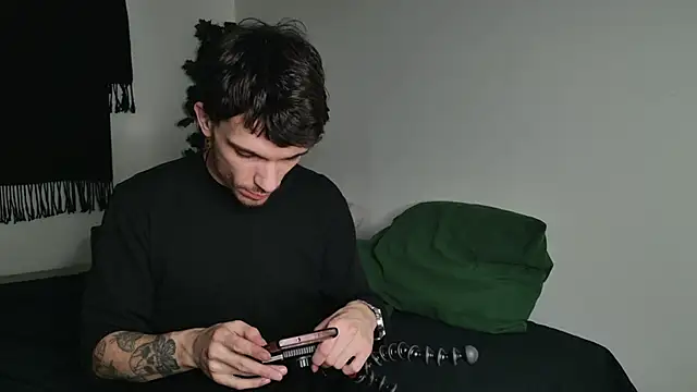 Snapshot of JackDesFeux chatting on 02-10-26, 11:14 JackDesFeux online show from 02-10-26, 11:14