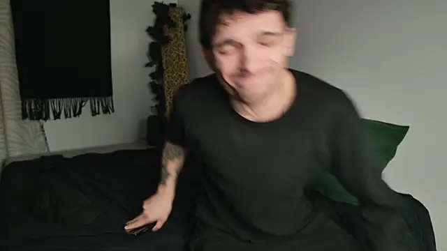 Snapshot of JackDesFeux chatting on 02-14-26, 08:00 JackDesFeux online show from 02-14-26, 08:00