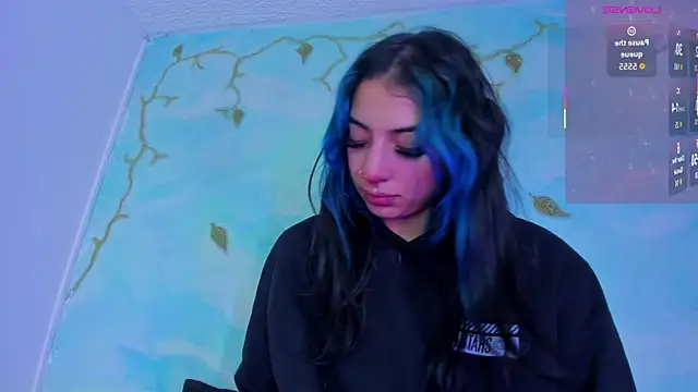 Snapshot of SaturnooStonee chatting on 12-03-25, 12:51 SaturnooStonee online show from 12-03-25, 12:51