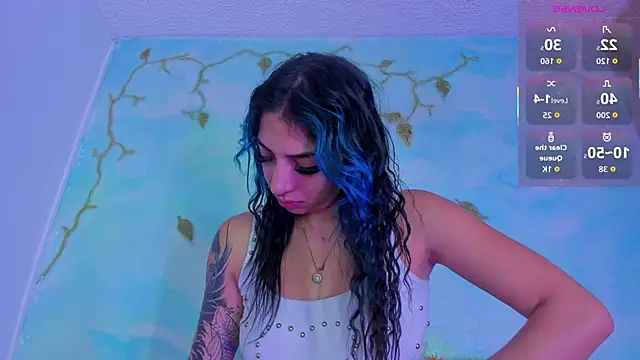 Snapshot of SaturnooStonee chatting on 12-05-25, 01:03 SaturnooStonee online show from 12-05-25, 01:03