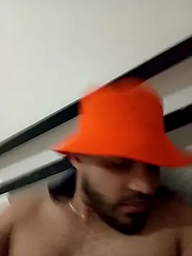 luismanuel 1998 online show from 11-29-25, 03:31