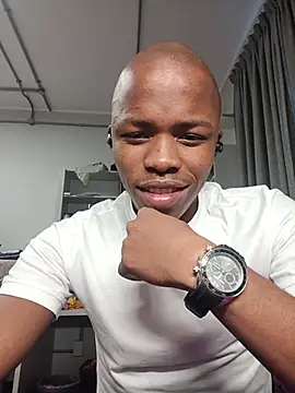 Snapshot of Mejjlunje540 chatting on 04-16-26, 10:16 Mejjlunje540 online show from 04-16-26, 10:16