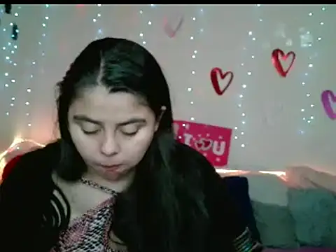 Snapshot of celestehot707rs chatting on 02-23-25, 02:35 celestehot707rs online show from 02-23-25, 02:35