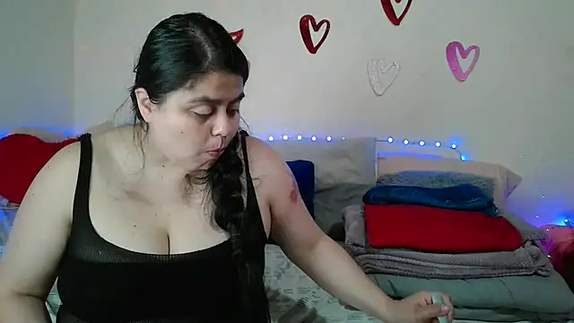 Snapshot of celestehot707rs chatting on 11-11-25, 04:12 celestehot707rs online show from 11-11-25, 04:12