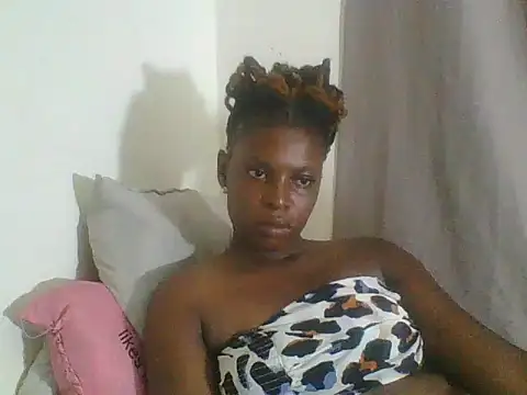 Snapshot of Blacksweetbeb chatting on 02-02-25, 11:51 Blacksweetbeb online show from 02-02-25, 11:51