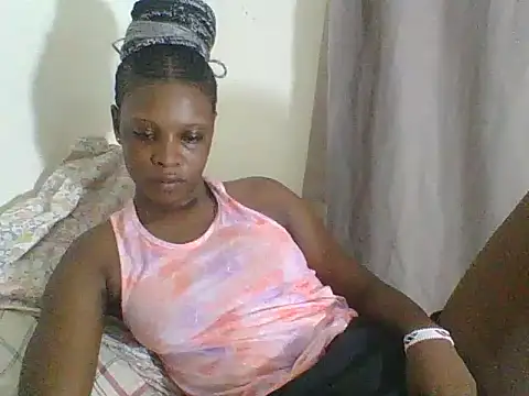 Snapshot of Blacksweetbeb chatting on 03-15-25, 06:14 Blacksweetbeb online show from 03-15-25, 06:14