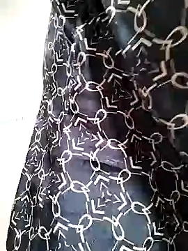 Mie610 online show from 12-16-24, 02:49