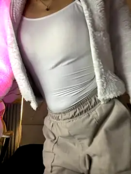 liss hot  online show from 09-19-25, 10:21