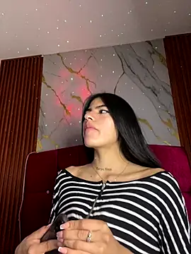 liss hot  online show from 09-22-25, 09:06