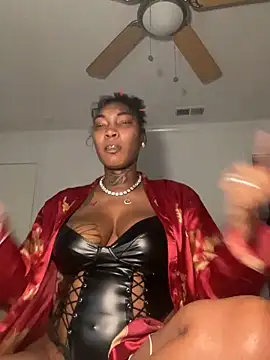 CUMQUEEN-XXX69 online show from 03-04-26, 02:06