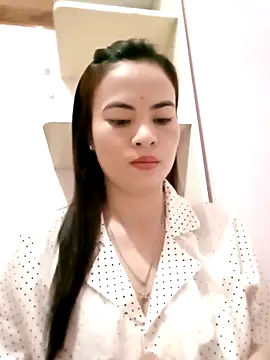 NgocQuyen2K online show from 03-16-25, 10:31